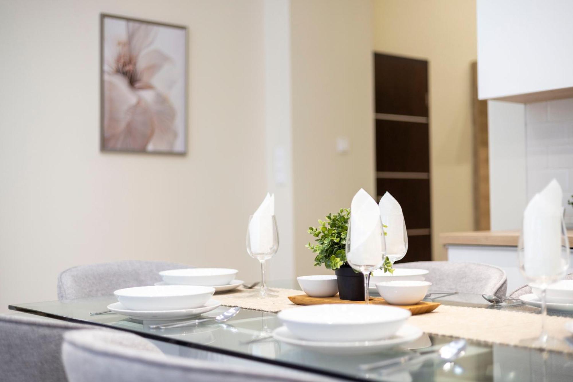 Luxury Downtown Dream Home By Prestige Homes Budapeszt Zewnętrze zdjęcie